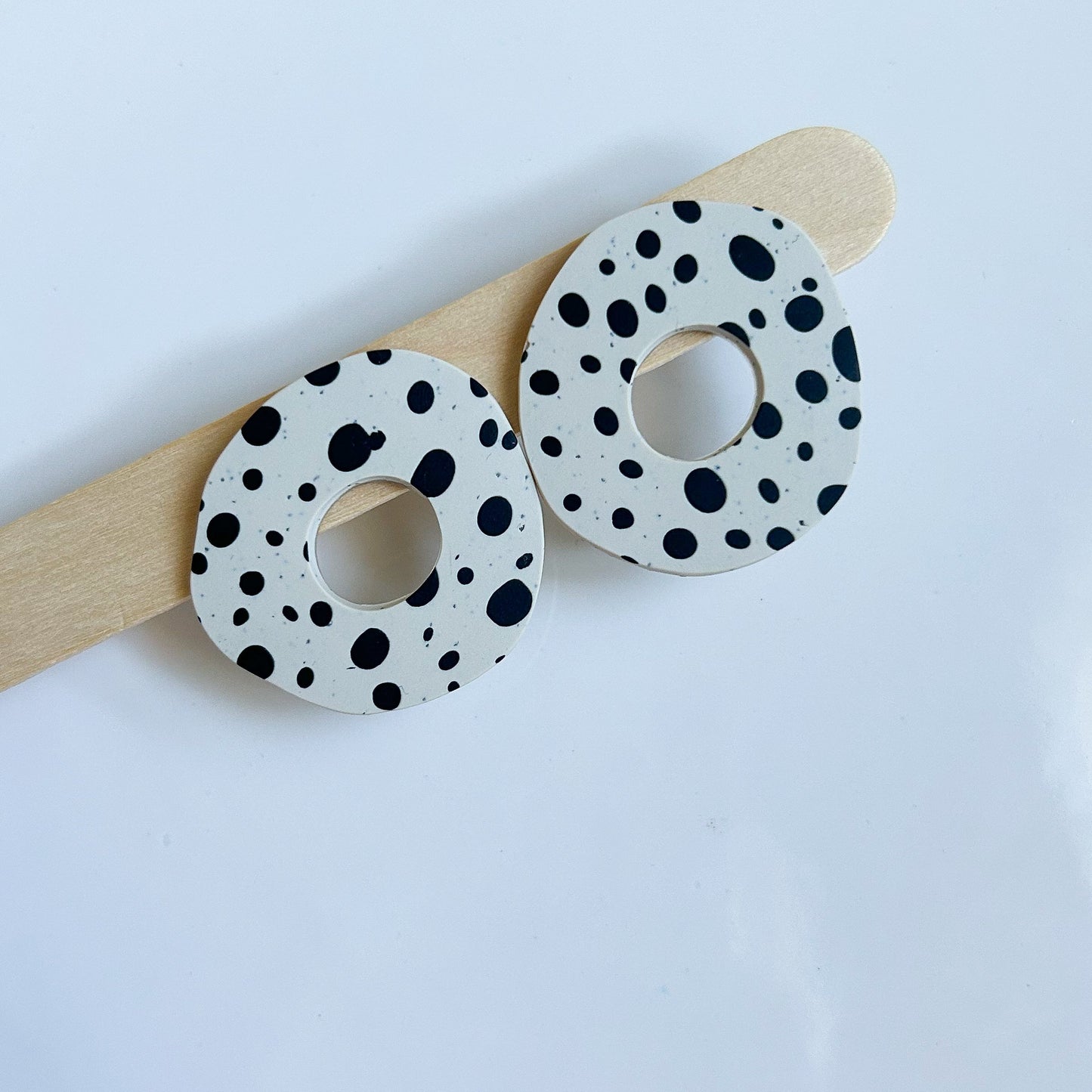Polka dot organic studs