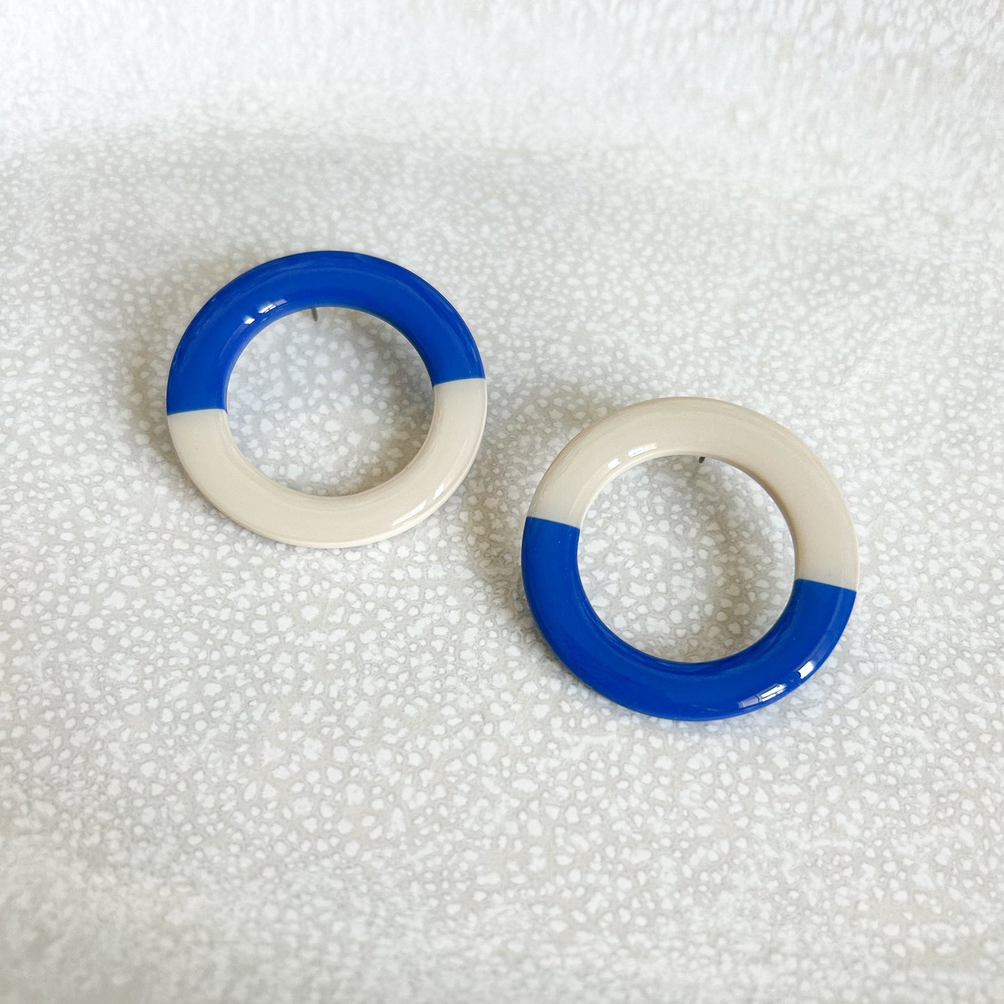 Aro slim studs- Colourblock
