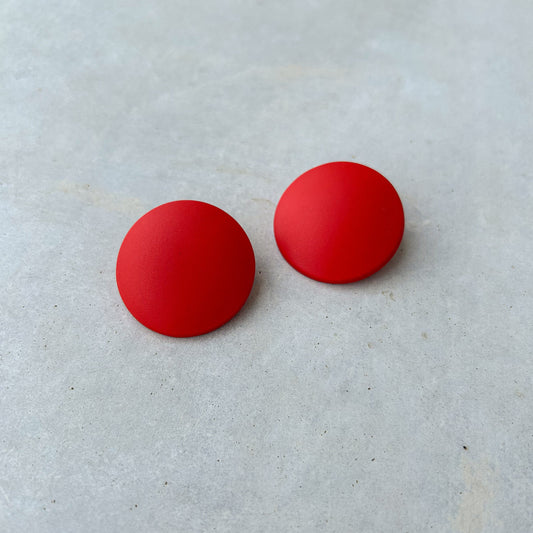 Luna studs