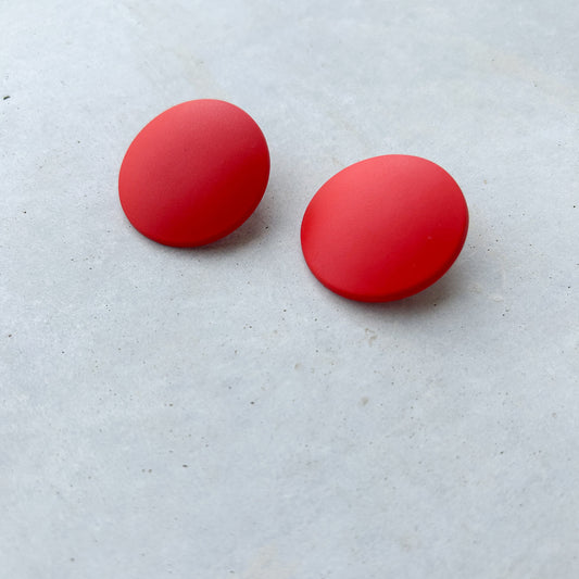 Luna studs