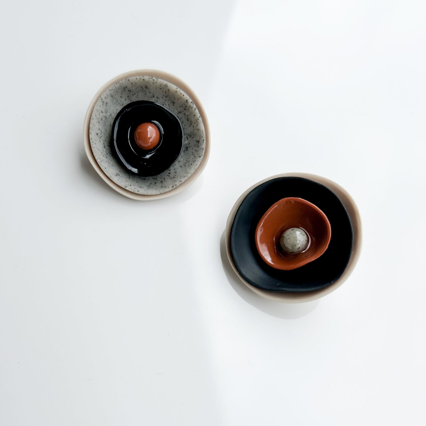 Saturn studs